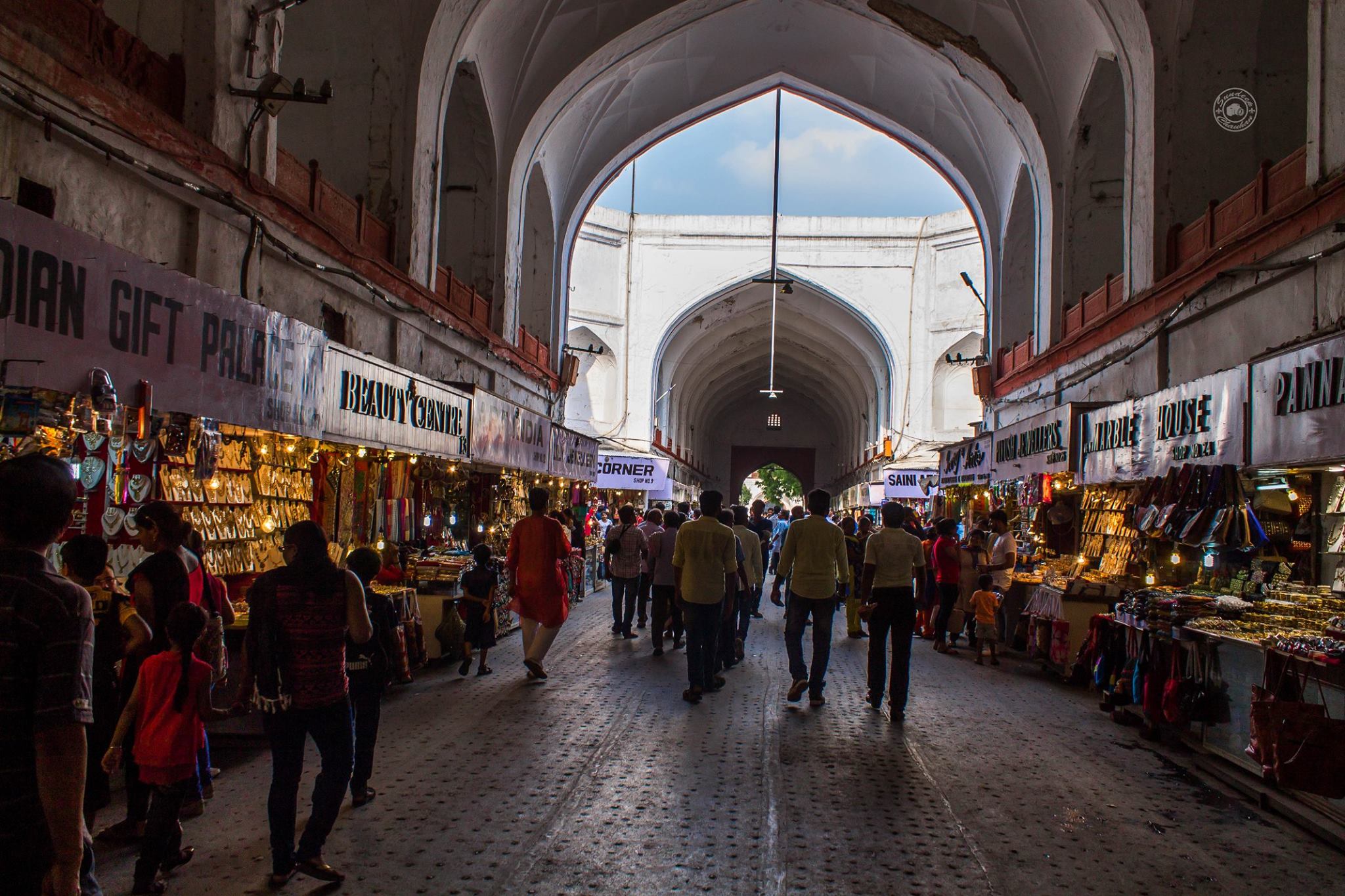 Chhatta Chowk covered bazaar inside the Red Fort
